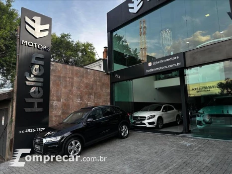 Q3 2.0 TFSI Ambiente Quattro
