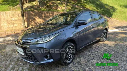 Toyota YARIS 1.5 16V FLEX SEDAN XLS MULTIDRIVE 4 portas