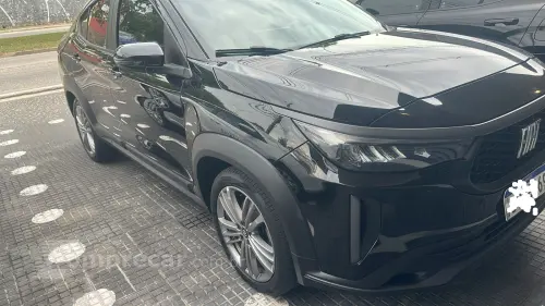 Fiat FASTBACK 1.0 Turbo 200 4 portas