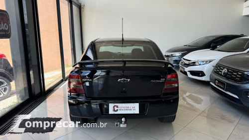 ASTRA 2.0 MPFI Elegance 8V