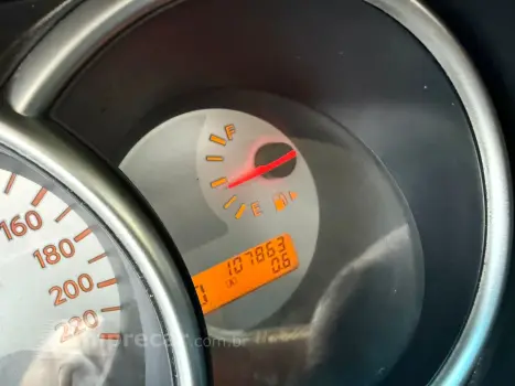 LIVINA GRAND SL 1.8 16V Flex Fuel Aut.