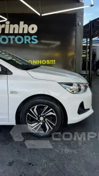 Onix Hatch 1.0 12V 4P FLEX LT