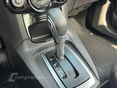 FIESTA 1.6 Titanium Hatch 16V