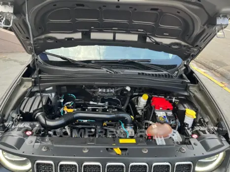 RENEGADE 1.8 16V Longitude