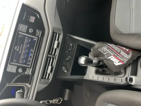 Nivus 1.0 4P FLEX 200 TSI COMFORTLINE TURBO AUTOMÁTICO