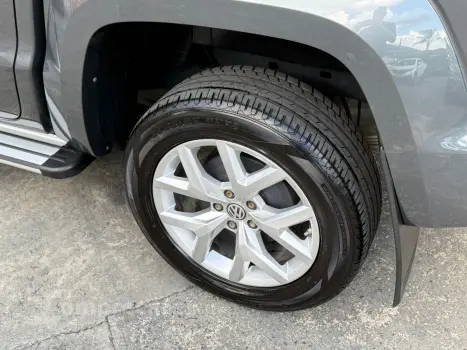 AMAROK High.CD 2.0 16V TDI 4x4 Dies. Aut