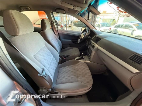 VECTRA 2.0 MPFI Elegance 8V