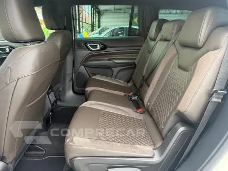 COMMANDER 1.3 T270 TURBO FLEX OVERLAND AT6