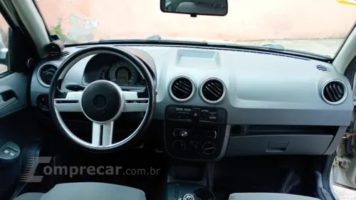 PARATI 1.6 MI Track & Field 8V G.IV