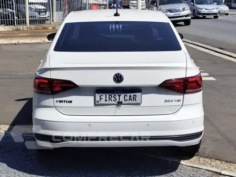 VIRTUS 1.0 200 TSI COMFORTLINE AUTOMÁTICO