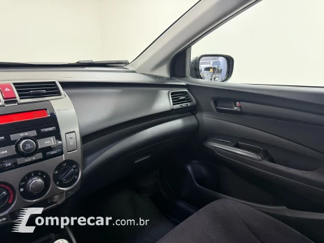 CITY 1.5 LX Sedan 16V