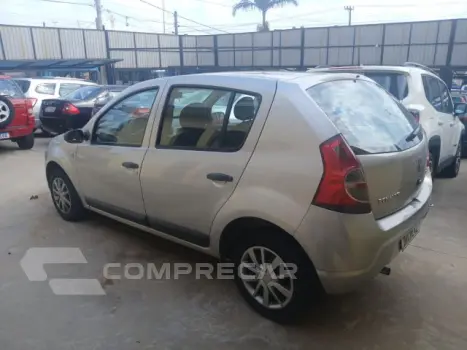 SANDERO - 1.6 EXPRESSION 8V 4P MANUAL