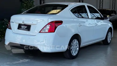 VERSA Special Ed. 1.6 16V FlexStart Aut.