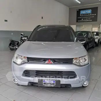 OUTLANDER 2.0 16V 160cv Aut.