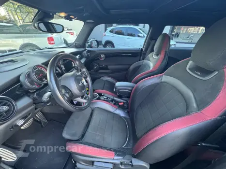 John Cooper Works 2.0 16V TURBO AUTOMÁTICO
