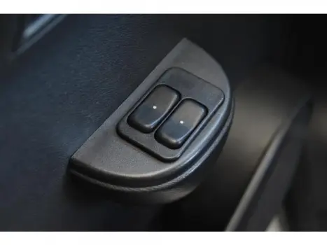 CELTA - 1.0 MPFI LT 8V 4P MANUAL