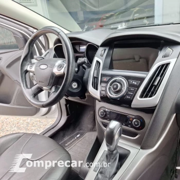 Focus Hatch 1.6 16V 4P FLEX SE POWERSHIFT AUTOMÁTICO