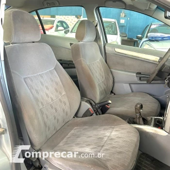 VECTRA 2.0 MPFI Elegance 8V
