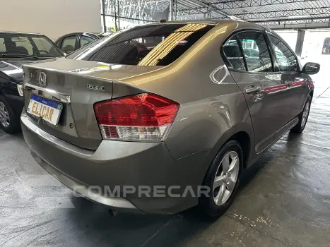 CITY 1.5 LX Sedan 16V