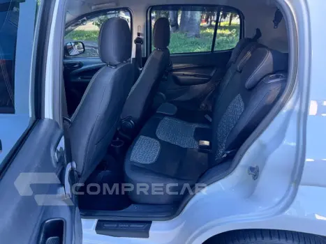 UNO ATTRACTIVE 1.0 Fire Flex 8V 5p