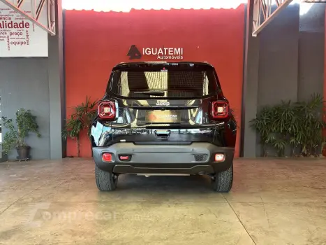 RENEGADE 2.0 16V TURBO DIESEL TRAILHAWK 4P 4X4 AUTOMÁTICO