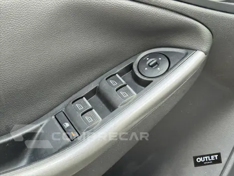 FOCUS 2.0 SE 16V FLEX 4P POWERSHIFT