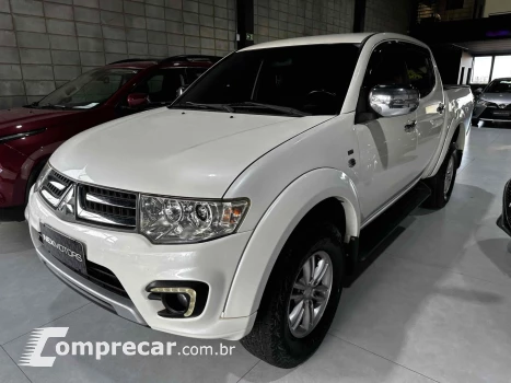 Mitsubishi L200 TRITON 3.5 HPE 4X4 CD V6 24V FLEX 4P AUTOMÁTICO 4 portas