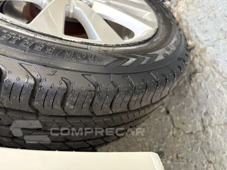 Civic 1.8 16V 4P FLEX LXS AUTOMÁTICO