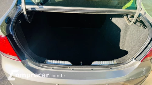 VOYAGE 1.0 12V MPI Totalflex City