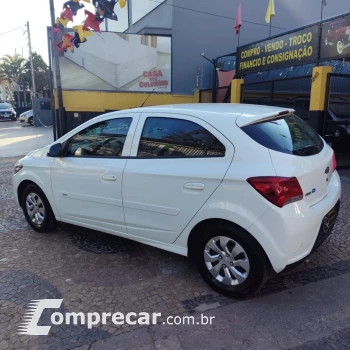 ONIX HATCH LT 1.0 8V FlexPower 5p Mec.