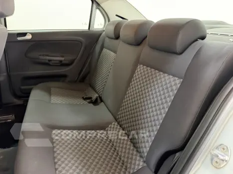 VOYAGE 1.6 MI COMFORTLINE 8V FLEX 4P MANUAL