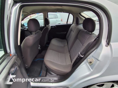 ASTRA 2.0 MPFI Advantage 8V