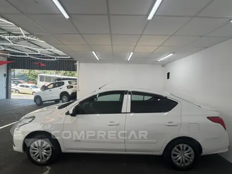 VERSA 1.0 12V FlexStart 4p Mec.