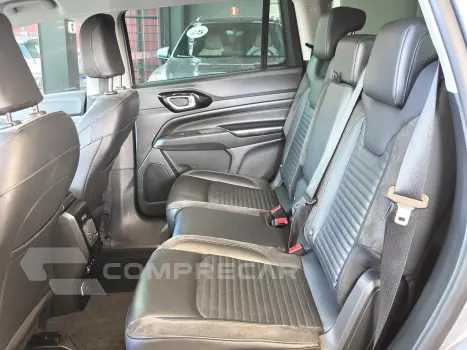 COMMANDER 1.3 T270 TURBO FLEX LIMITED AT6