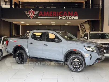 NISSAN Frontier 2.3 16V PRO4X CABINE DUPLA 4X4 BI-TURBO DIESEL AUTO 5 portas