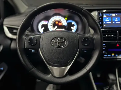 YARIS 1.5 16V FLEX SEDAN XL PLUS TECH MULTIDRIVE