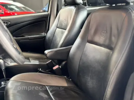 ETIOS SEDAN - 1.5 X PLUS SEDAN 16V 4P AUTOMÁTICO