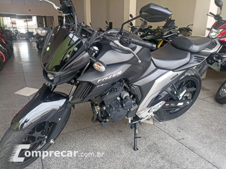 Yamaha FZ25 250 FAZER FLEX
