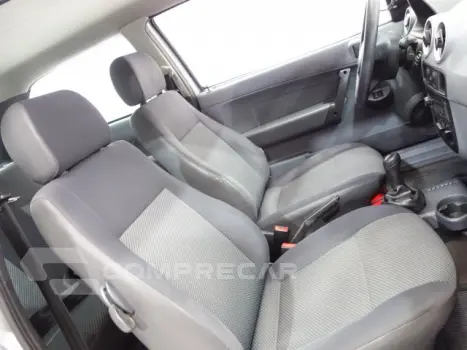 GOL - 1.0 MI 8V 2P MANUAL