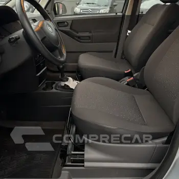 Meriva Joy 1.4 MPFI Econoflex