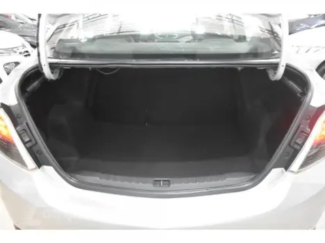 PRISMA - 1.4 MPFI LTZ 8V 4P MANUAL