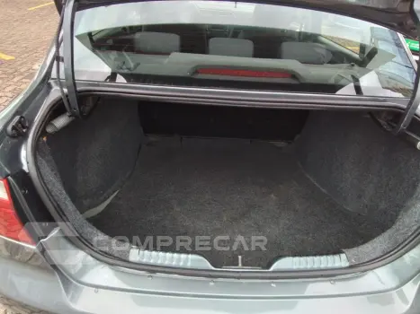 VOYAGE 1.0 12V MPI TOTALFLEX 4P MANUAL