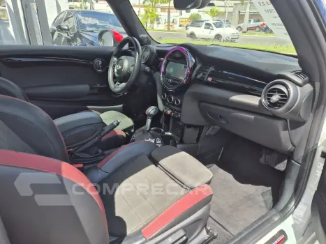 Cooper 2.0 16V 4P TWINPOWER JOHN COOPER WORKS STEPTRONIC AUT