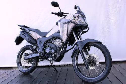 HONDA XRE 300 SAHARA ADVENTURE