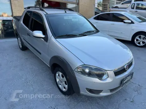 Fiat Strada Trekking 1.6 16V Flex CD 4 portas