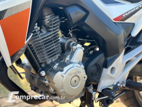 CB 250F TWISTER