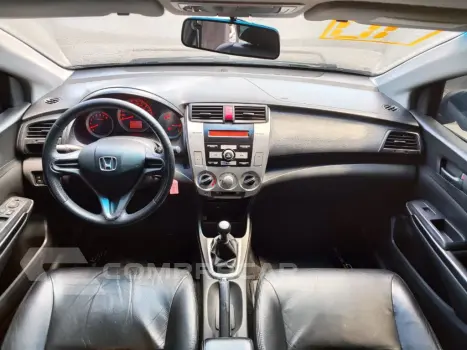 CITY Sedan LX 1.5 Flex 16V 4p Mec.