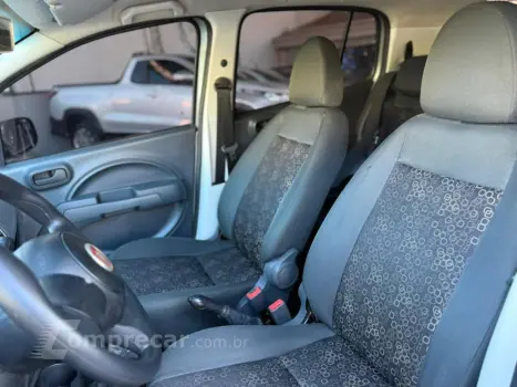 UNO VIVACE Celeb. 1.0 EVO F.Flex 8V 5p