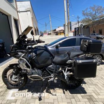 BMW R 1250 GS Adventure Premium Triple Black