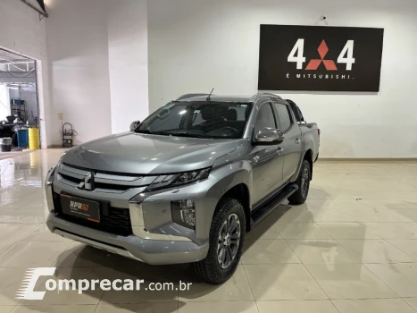 Mitsubishi L200 TRITON 2.4 16V Turbo Sport Hpe-s CD 4X4 4 portas